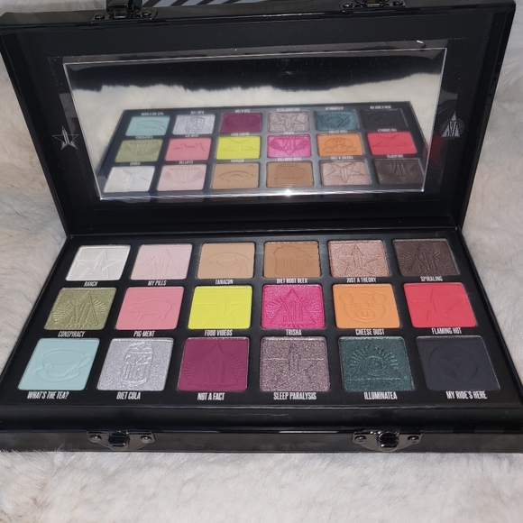 Jeffree Star Other - Shane Dawson x Jeffree Star Conspiracy Make up Eyeshadow Palette Brand New